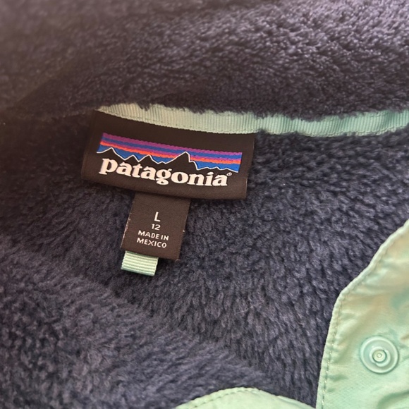 Patagonia fleece navy size L - Picture 2 of 2